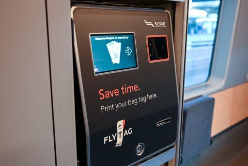 Flytag-automat på Flytoget