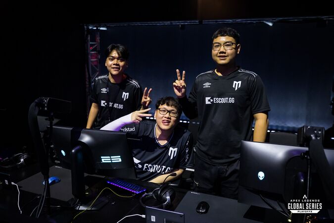 Apex Legends The ALGS 2024 squad at the ALGS Mannheim Playoffs From left to right: Dexter · Z1CKKY · ASIAZXD