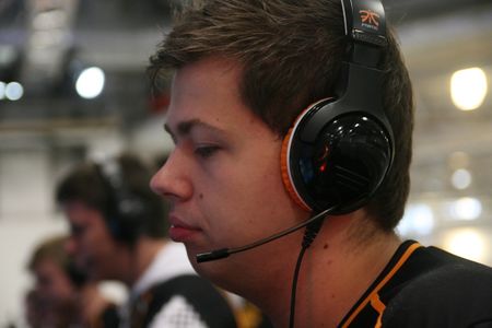 karrigan at DreamHack Winter 2012 with Fnatic