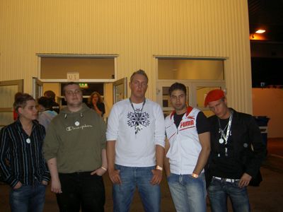 Ninjas in Pyjamas at DreamHack Summer 2005 From left to right: zet · walle · HeatoN · Potti · ins