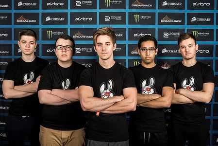 Misfits at DreamHack Tours 2017 From left to right: SicK, AmaNEk, Sgares, ShahZaM, devoduvek