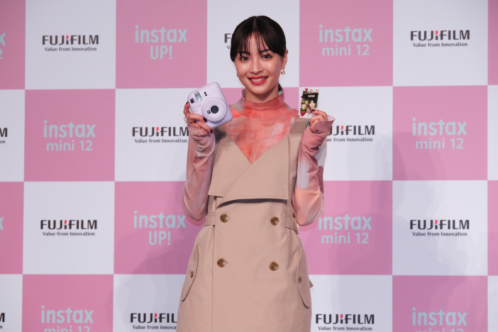 「INSTAX“チェキ”新製品発表会」