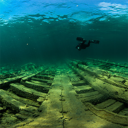 diver photographing the ishpeming from above