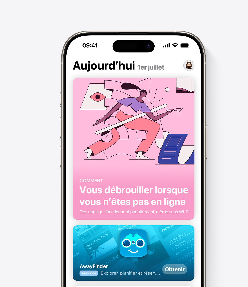 Un iPhone avec l’App Store ouvert et une annonce de l’app fictive AwayFinder, placée bien en évidence dans l’onglet Aujourd’hui. L’annonce affiche l’icône, le nom et le sous-titre de l’app, « Explorer, planifier et réserver des voyages ».