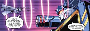 FirstStrike6-SoundwaveVsStormShadow.jpg