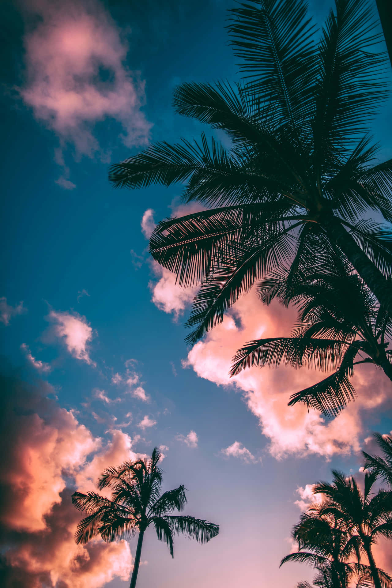 A Blue Dope Tumblr Sky With Clouds Wallpaper