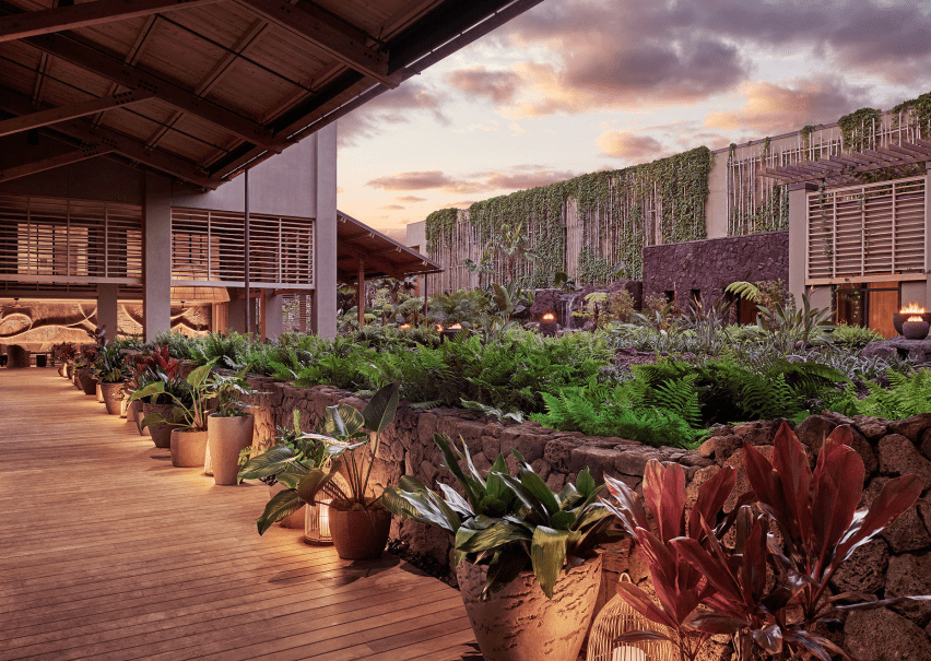 Rock wall garden at the 1 Hotel Hanalei Bay lobby