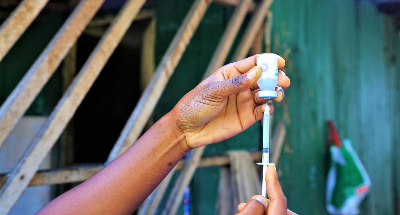 La vaccination pour en finir avec la rougeole au Gabon