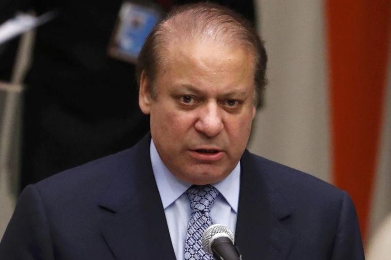 Prime Minister Nawaz Sharif of Pakistan speaks during a high-level meeting on addressing large movements of refugees and migrants at the United Nations General Assembly in Manhattan, New York