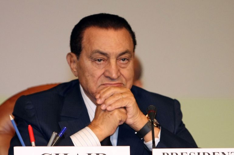 Egyptian President Hosni Mubarak attends the opening session of the fourth Forum on China-Africa Cooperation in the Red Sea resort of Sharm el-Sheikh on November 8, 2009. Chinese Prime Minister Wen Ji