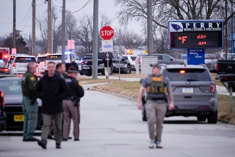 Police respond to Perry High School