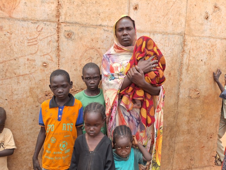 Awataf Mohamad, 27, came to eastern chad with her five children. They fled the war-torn region of Darfur in Sudan. 
