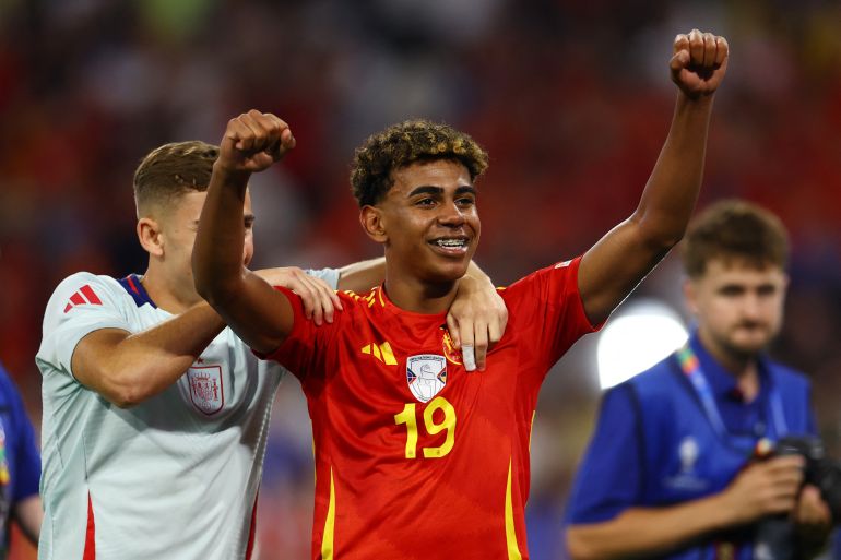 Soccer Football - Euro 2024 - Semi Final - Spain v France - Munich Football Arena, Munich, Germany - July 9, 2024 Spain's Lamine Yamal celebrates after the match REUTERS/Leonhard Simon