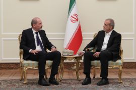 Iranian President Masoud Pezeshkian, right, receives Ayman Safadi, the Jordanian foreign minister, who was carrying a message from the king of Jordan, on August 4, 2024 [Handout via the Iranian president&#039;s website/Al Jazeera]