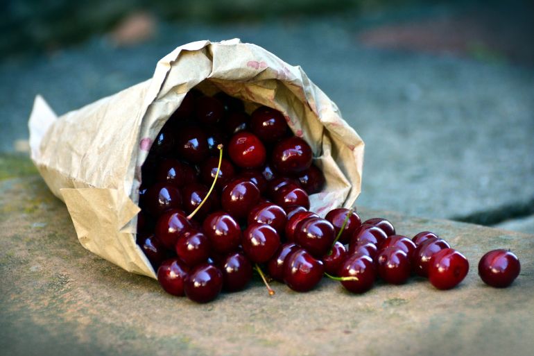 cherries من بيكسابي