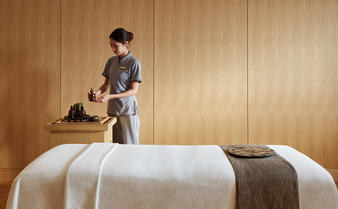 Aman Tokyo, Spa Therapist - Japan