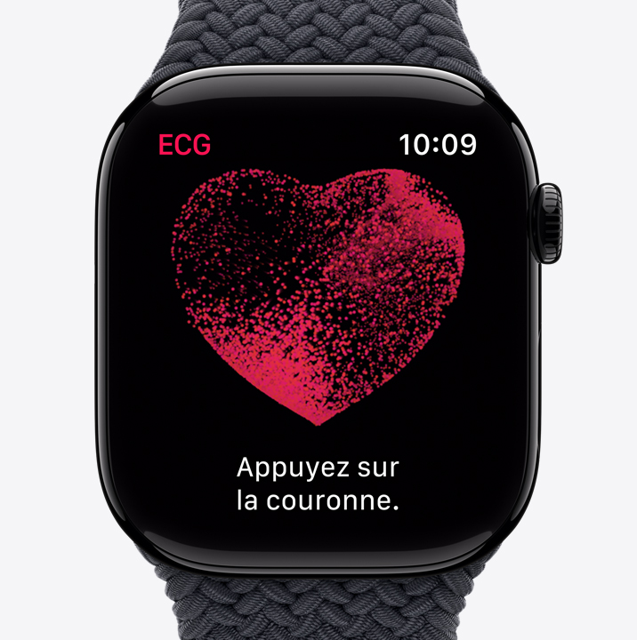 App ECG en train de générer une lecture sur une Apple Watch Series 9.