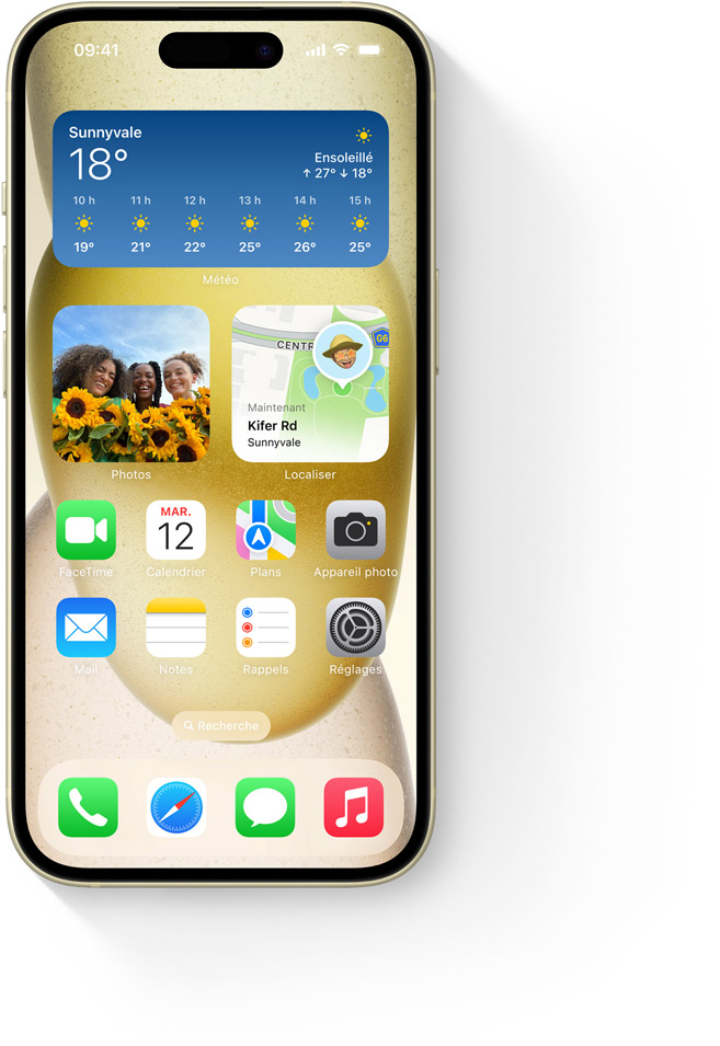 Écran Super Retina XDR de l’iPhone 15 affichant une journée ensoleillée dans l’app Météo