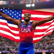 USA’s Noah Lyles celebrates winning the Men’s 100m Final at the Stade de France on the ninth day of the 2024 Paris Olympic Games in France. Picture date: Sunday August 4, 2024.