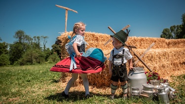 Dirndl und Bua vom Trachtenverein D'Griabinga an der Kampenwand | Bild: D. Schachten