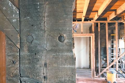 The gut renovation of the Montauk Lighthouse keeper’s quarters has revealed 100-plus-year-old construction details like this that some on the historical society’s lighthouse committee are loath to cover up.