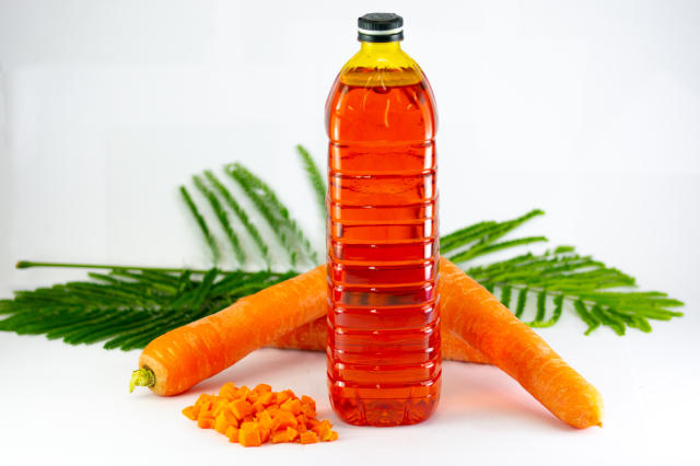 Imagem de Óleo de soja enriquecido com carotenoides pró-vitamínicos A, licopeno, luteína e zeaxantina