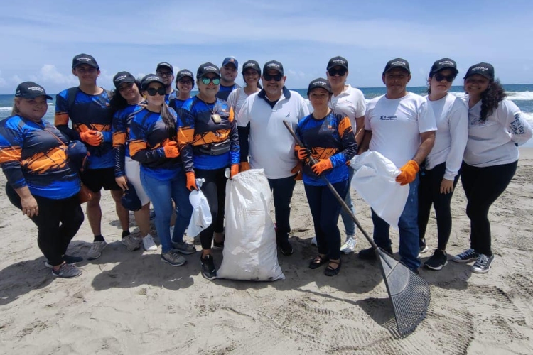 Beach Clean Up