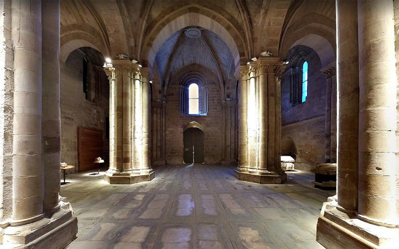 Interior de la Iglesia del Monasterio de Santa María la Real, Aguilar de Campoo