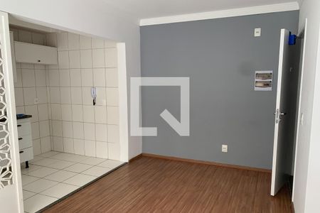 Sala de apartamento à venda com 2 quartos, 49m² em São Pedro, Osasco