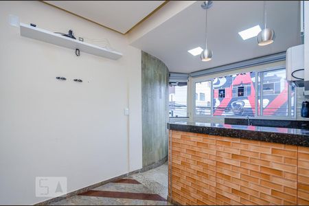 Dormitório de kitnet/studio para alugar com 1 quarto, 30m² em Caiçaras, Belo Horizonte