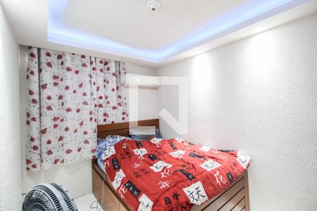 Quarto 1 de apartamento para alugar com 2 quartos, 45m² em Parque Sao Vicente, Belford Roxo