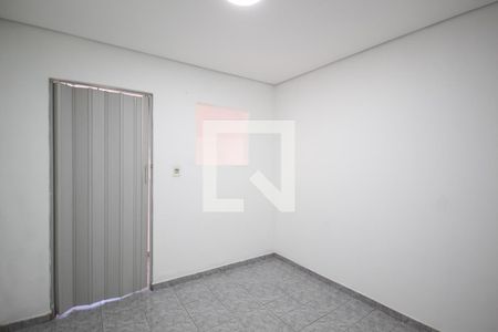 Quarto 2 de casa à venda com 2 quartos, 150m² em Jardim Roberto, Osasco