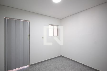 Quarto 1 de casa à venda com 2 quartos, 150m² em Jardim Roberto, Osasco