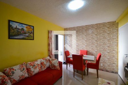 Sala de apartamento para alugar com 2 quartos, 45m² em Bom Pastor, Belford Roxo