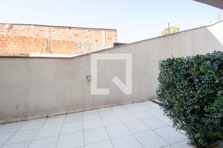 Vista da Sala de casa de condomínio à venda com 2 quartos, 71m² em Padroeira, Osasco