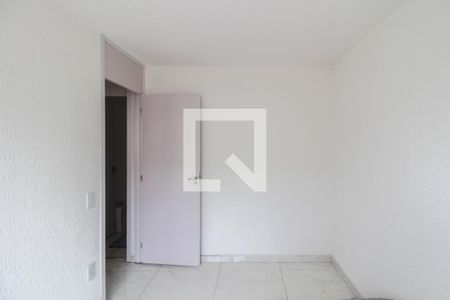 Quarto 1 de apartamento para alugar com 2 quartos, 48m² em Parque Sao Vicente, Belford Roxo