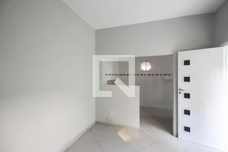 Sala de casa para alugar com 1 quarto, 40m² em Das Graças, Belford Roxo