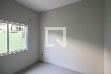 Quarto de casa para alugar com 1 quarto, 40m² em Das Graças, Belford Roxo