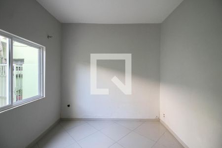 Quarto de casa para alugar com 1 quarto, 40m² em Das Graças, Belford Roxo