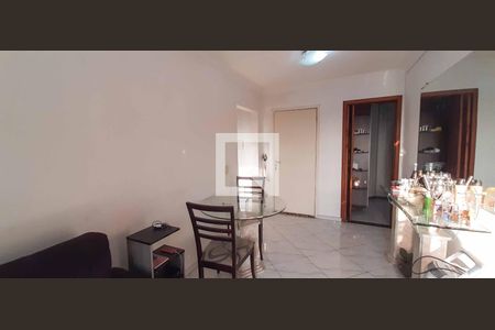 Sala de apartamento à venda com 3 quartos, 63m² em São Pedro, Osasco