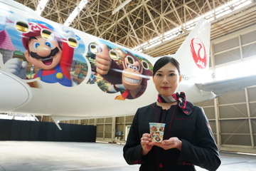 ドンキーコングやマリオが機体に！ USJ「ドンキーコング・カントリー」オープン記念で特別塗装機が就航 画像