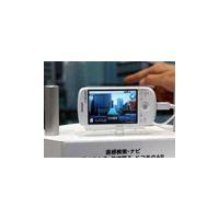 【WIRELESS JAPAN 2009 Vol.3】ドコモの触力覚メディア、直感検索・ナビを体感する 画像