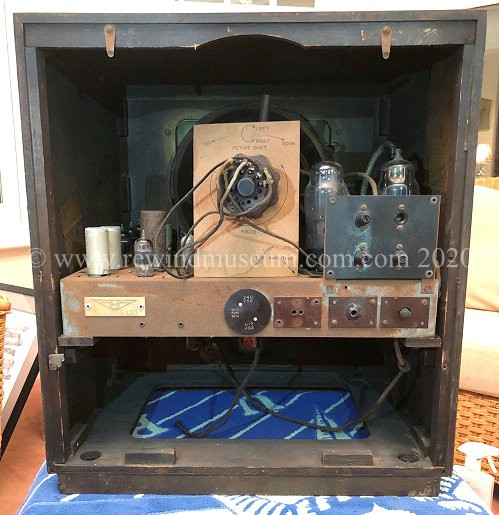 1949 DER Model 303 9 inch TV