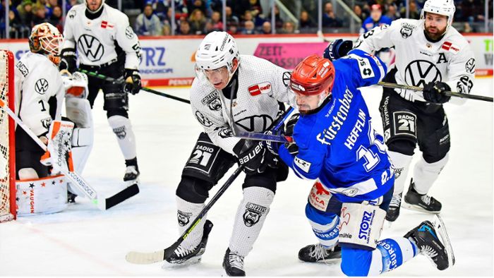 Schwenninger Wild Wings: Positive Perspektiven – die  Mannschaft rückt immer enger zusammen