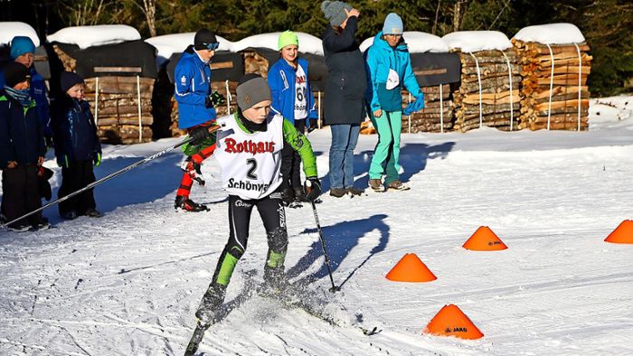 Rothaus-Loipenzentrum Schönwald: 100 Kinder sprinten um die Wette