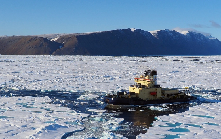 Icebreaker Oden outside Stephenson Island entering the Victoria Fjord. 