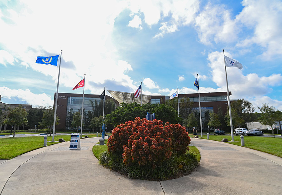 UNF Veterans Plaza