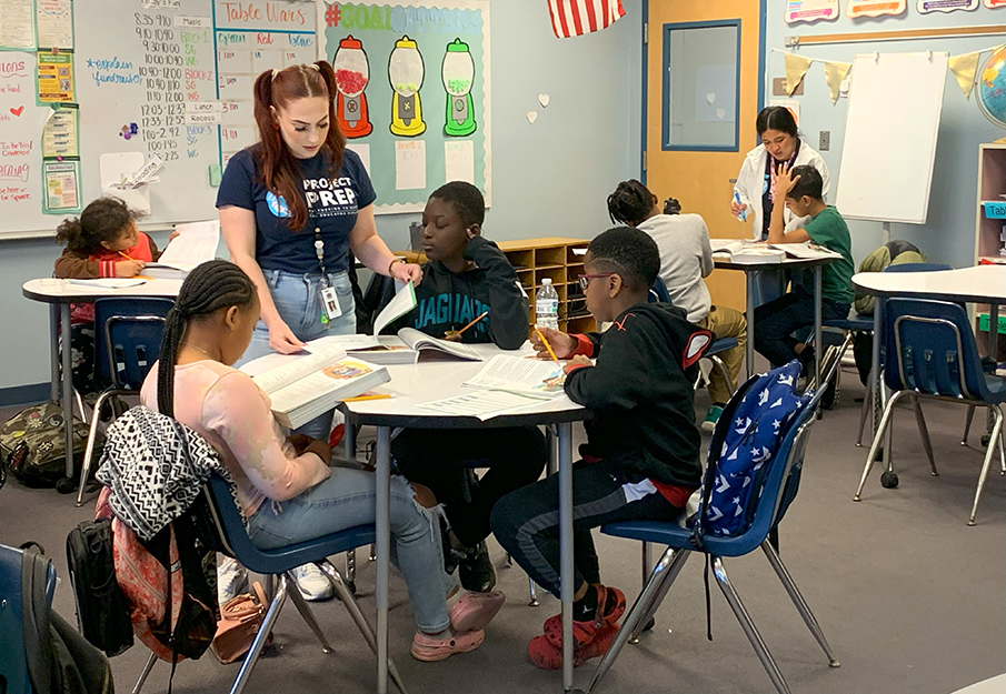 UNF students helping students from Clay County District