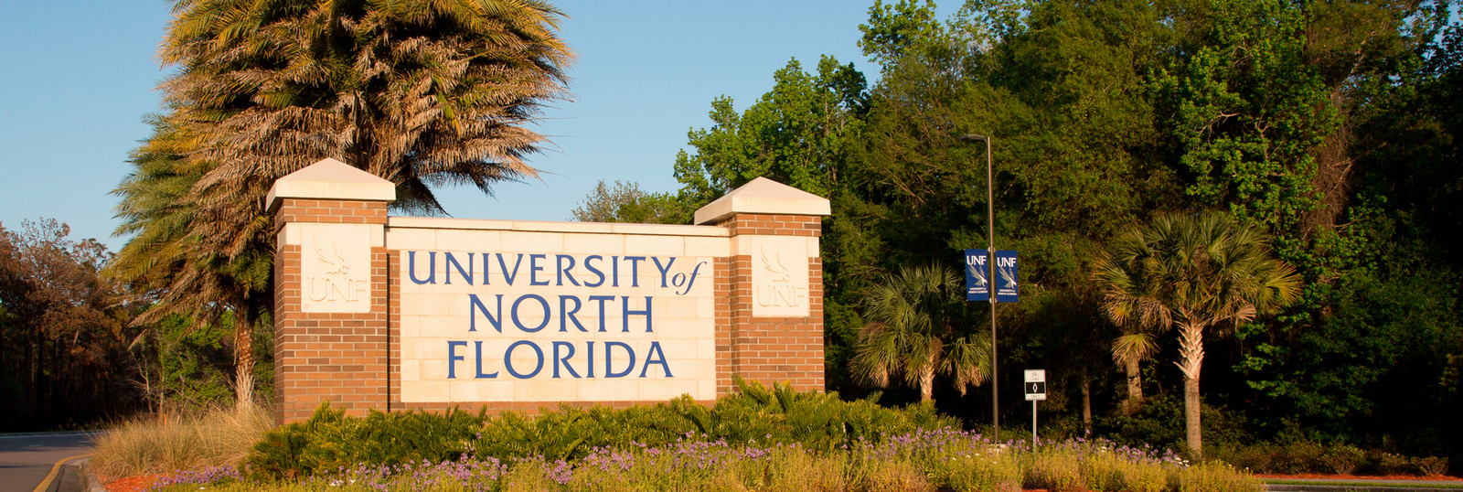 UNF Campus Sign photo