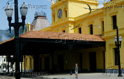 Antiga esta��o ferrovi�ria de Valongo,